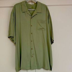 Men’s Tommy Bahama Silk Shirt.